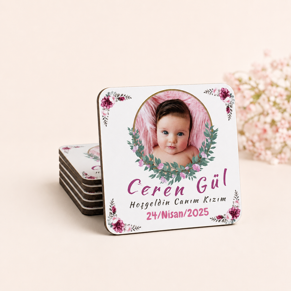 Kişiye özel fotoğraflı 9x9 cm MDF magnet güvenli boşluklu ana görsel